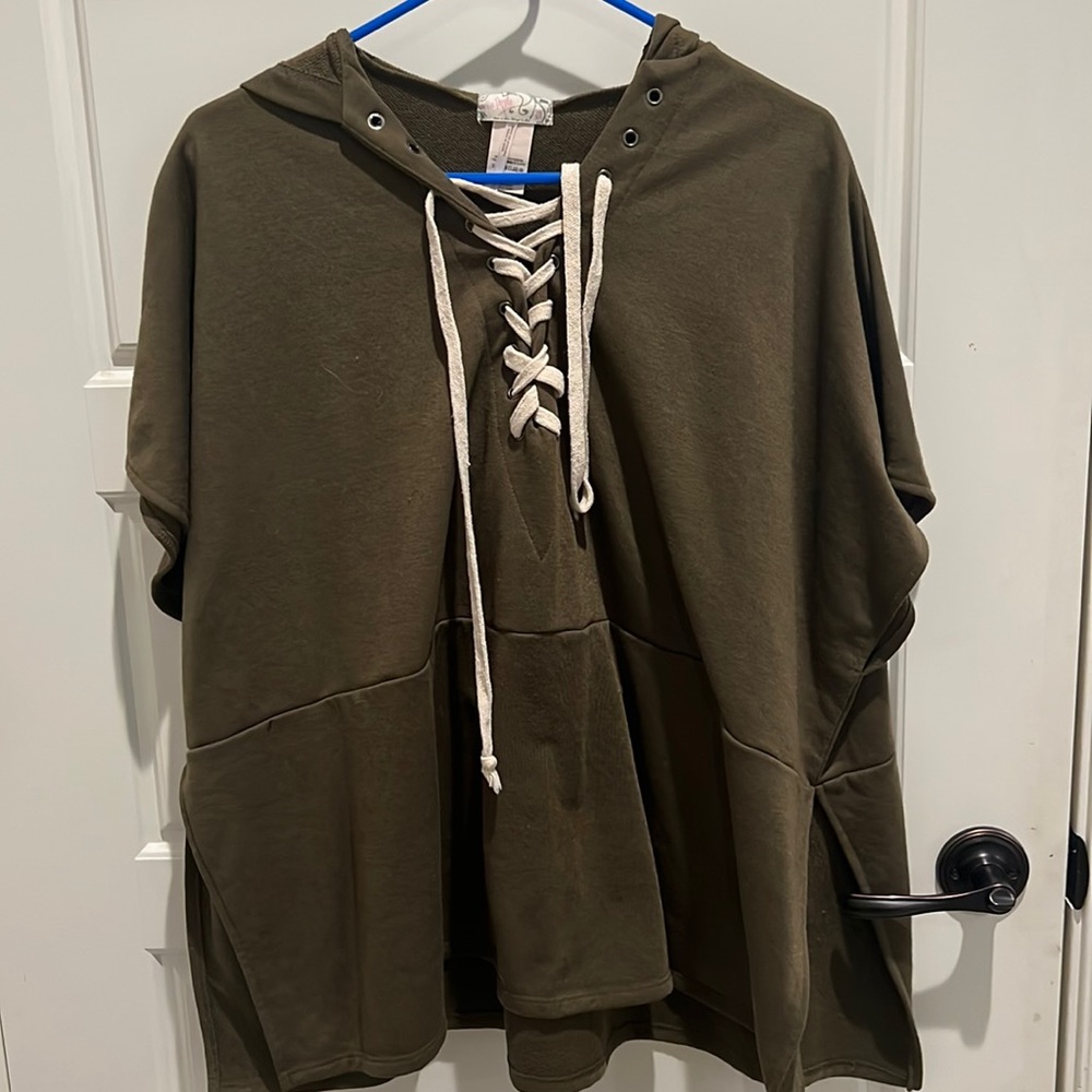 Free People pull over with hood